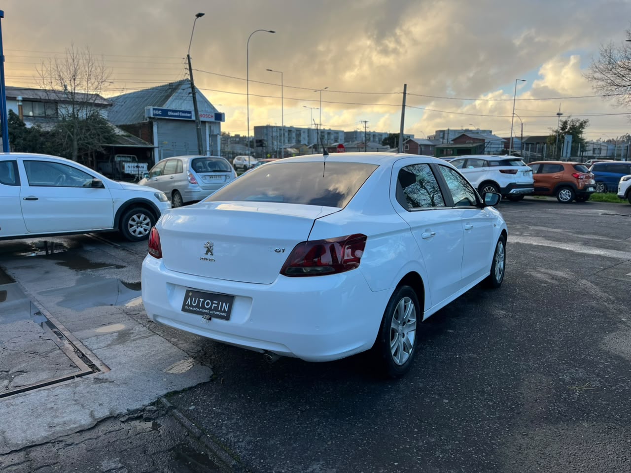 PEUGEOT 301 HDI 1.6 ALLURE 2021