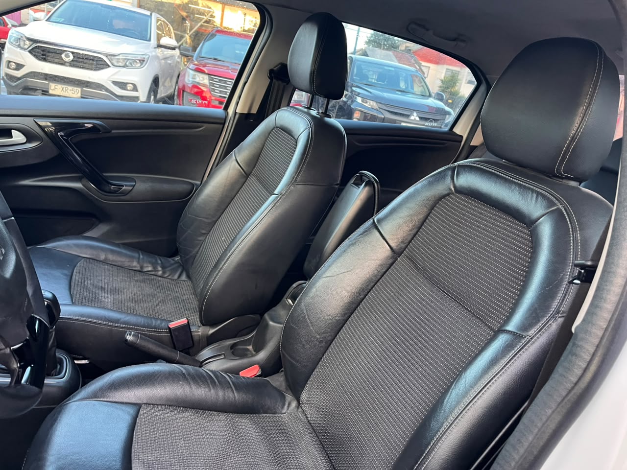 Peugeot 301 Hdi1.6 Allure — foto 40 de 40