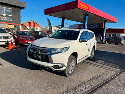 MITSUBISHI MONTERO SPORT 2.4 4X2 MT 2018