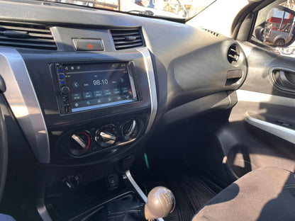 Nissan Np300 Navara — foto 38 de 40