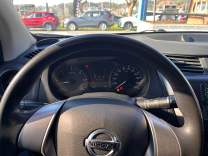 Nissan Np300 Navara — foto 40 de 40