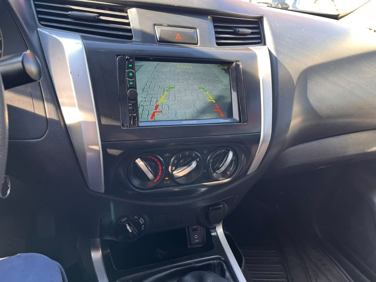 Nissan Np300 Navara — foto 19 de 40