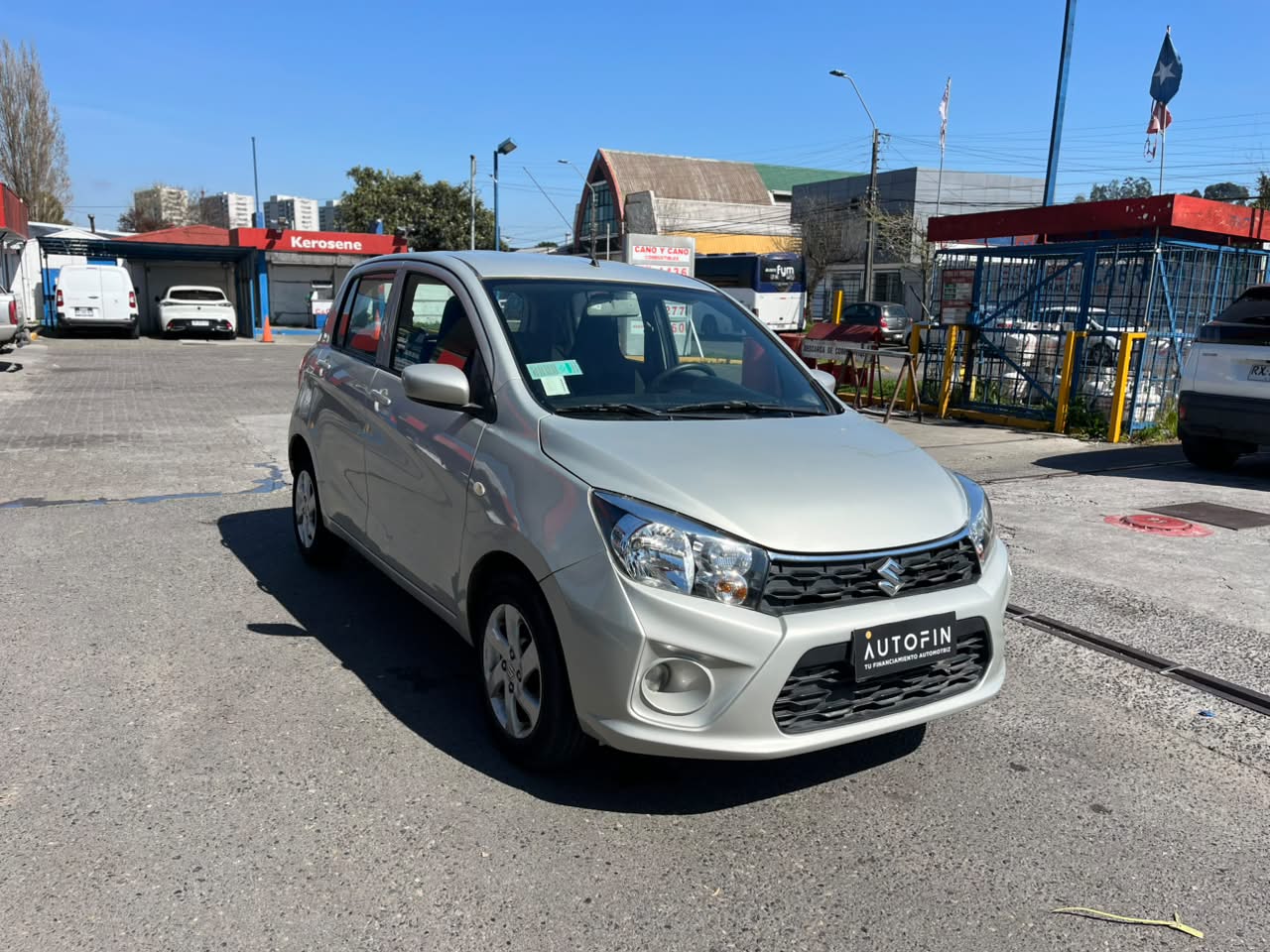Suzuki Celerio 1.0 Hb — foto 38 de 40