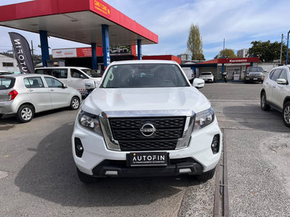NISSAN NAVARA 2.3 XE 4X2 DIESEL MT 2024