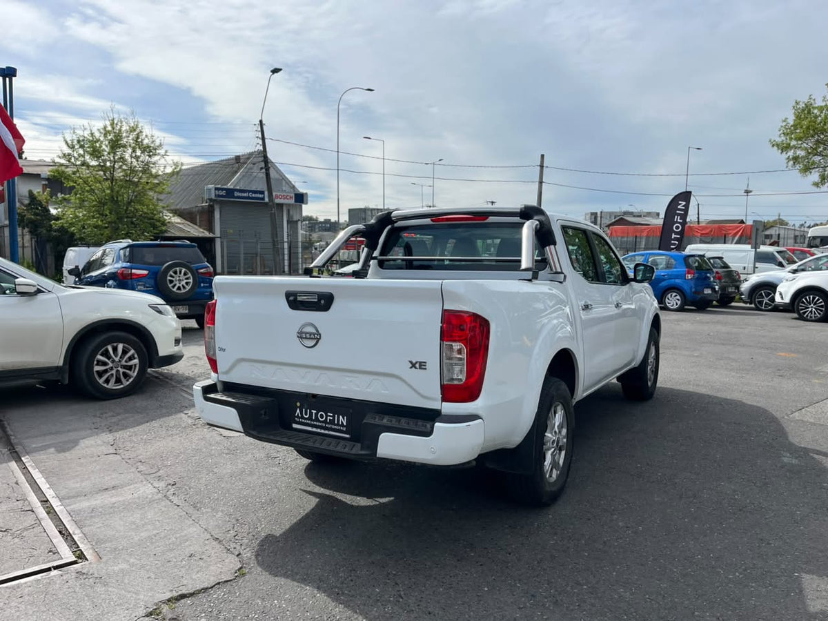 NISSAN NAVARA 2.3 XE 4X2 DIESEL MT 2024