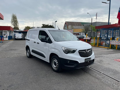 OPEL COMBO 1.6 TURBO DIESEL L1 2024