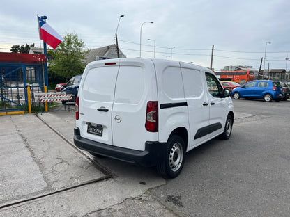 OPEL COMBO 1.6 TURBO DIESEL L1 2024