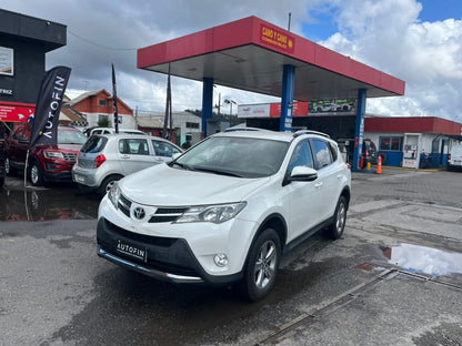 TOYOTA RAV 4 2.5 SUPER LUJO AT 2015