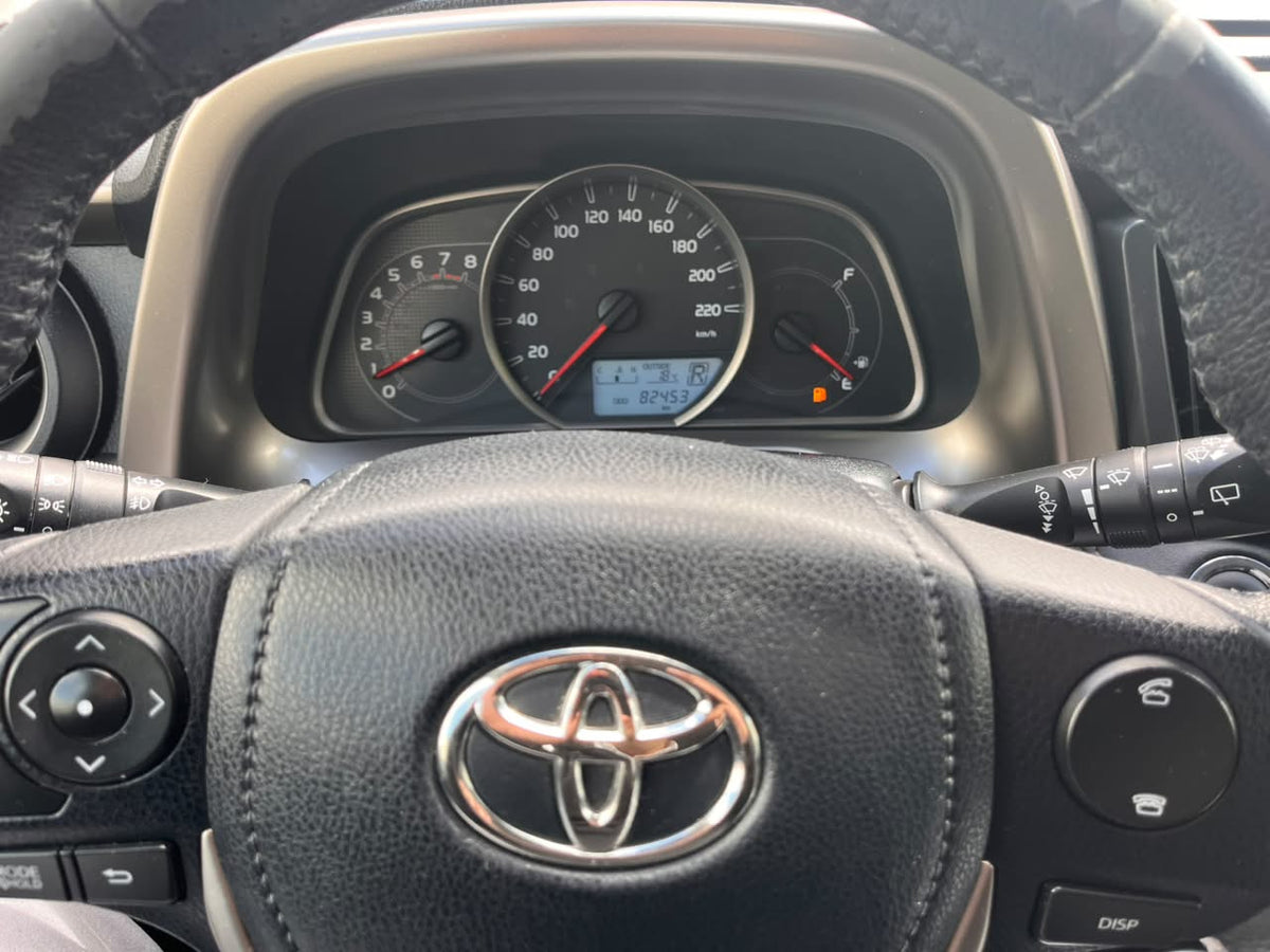 TOYOTA RAV 4 2.5 SUPER LUJO AT 2015
