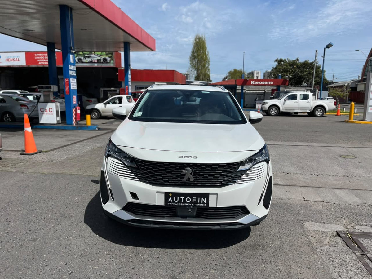 PEUGEOT 3008 1.2 ALLURE MT 2021