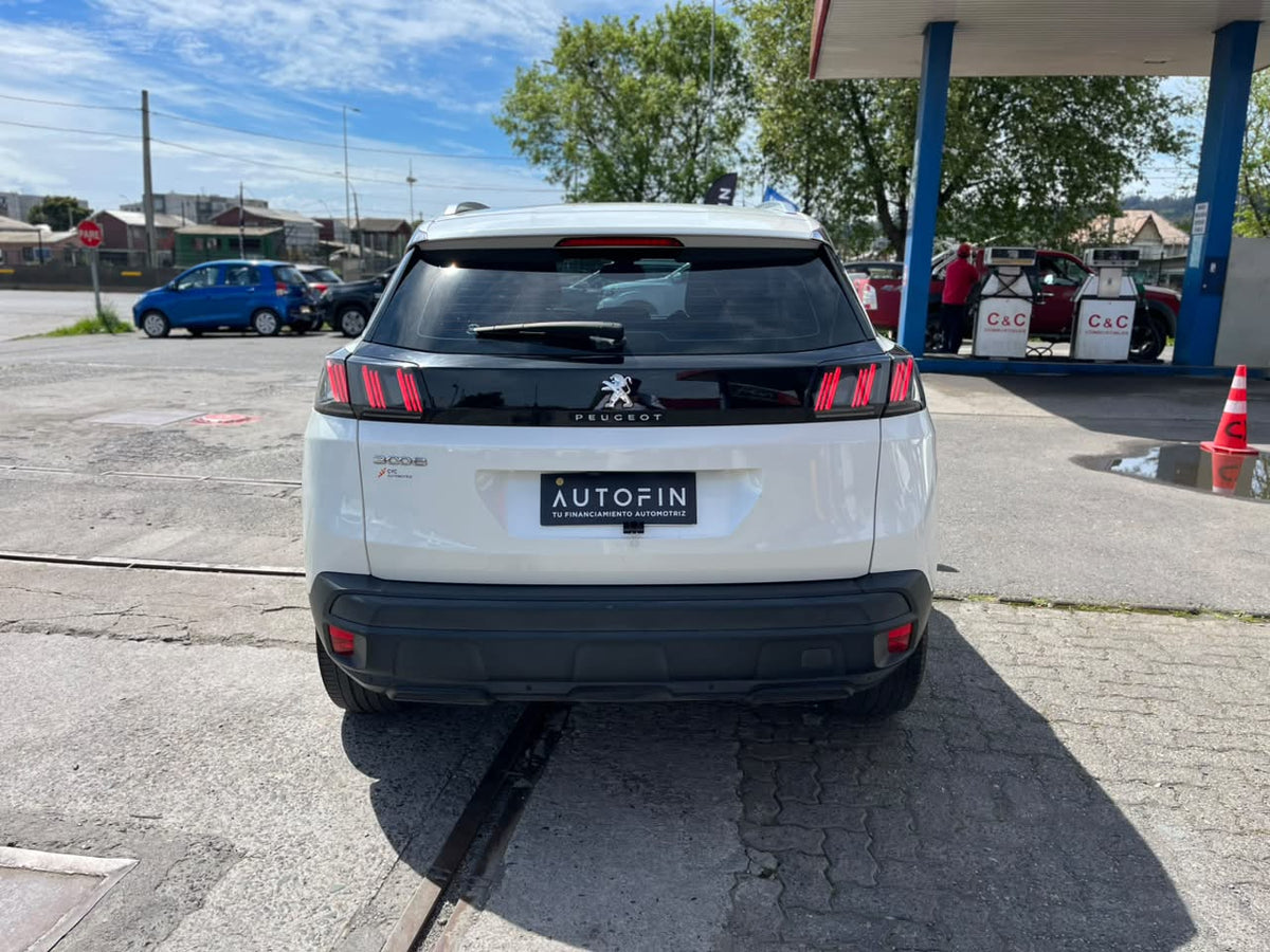 PEUGEOT 3008 1.2 ALLURE MT 2021