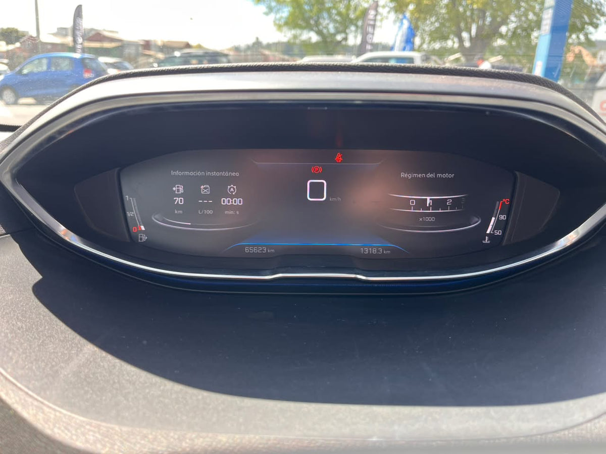 PEUGEOT 3008 1.2 ALLURE MT 2021