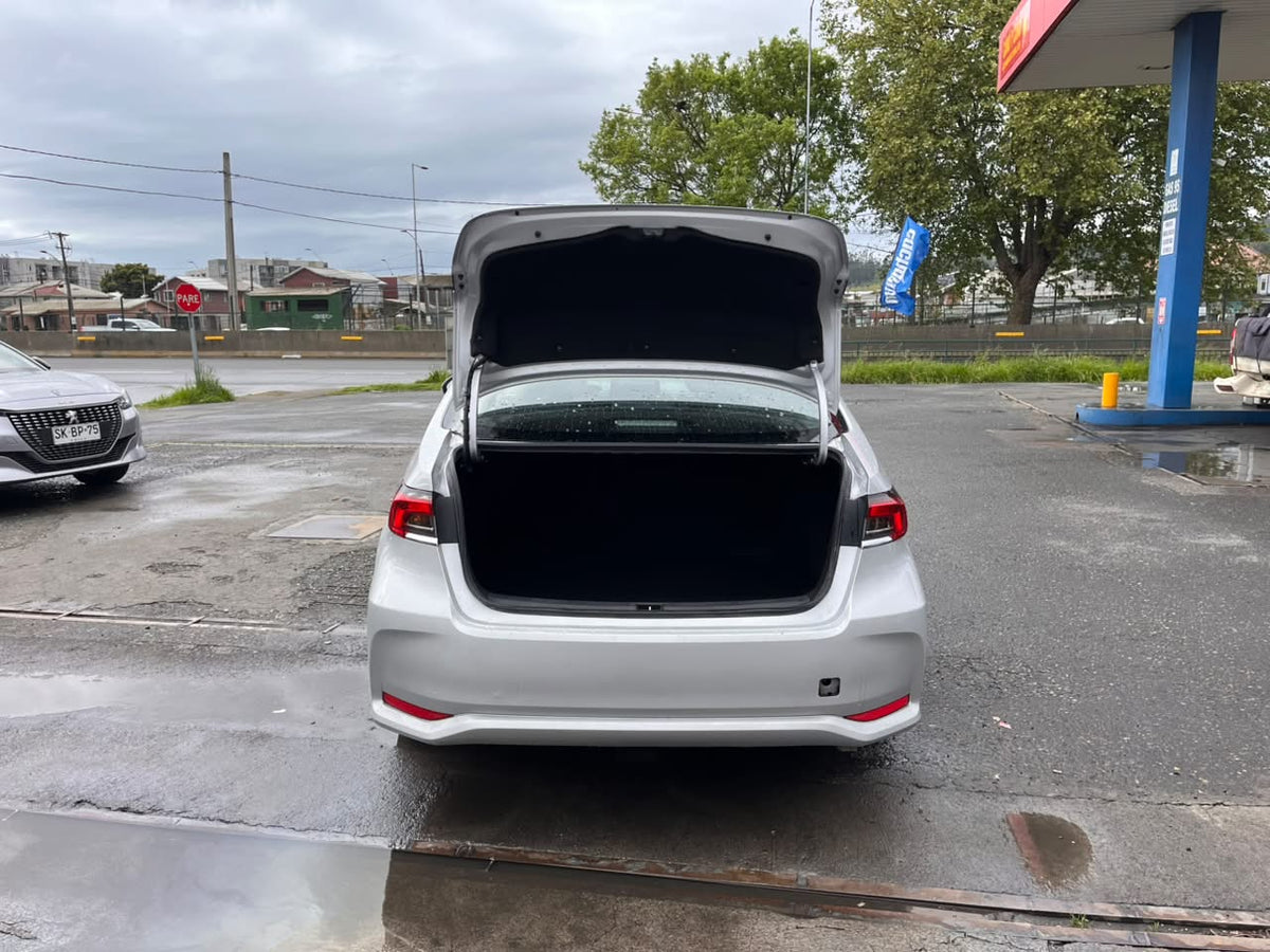 TOYOTA COROLLA 1.6 XLI MT 2023