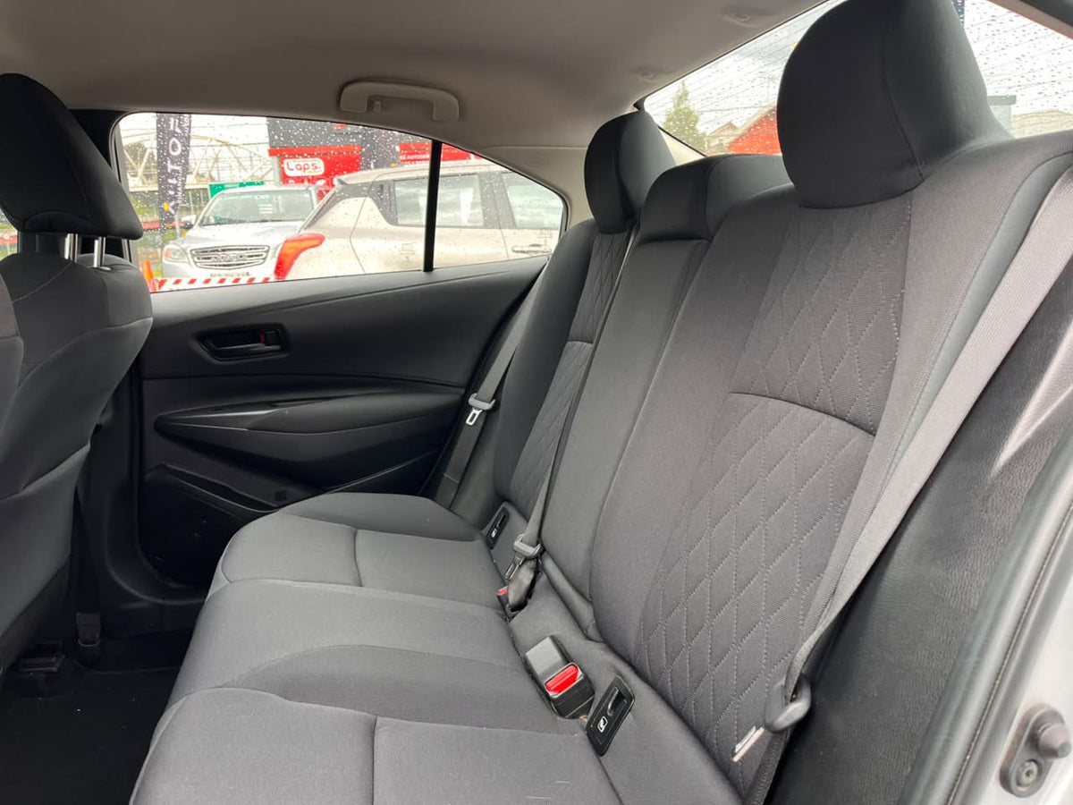 TOYOTA COROLLA 1.6 XLI MT 2023