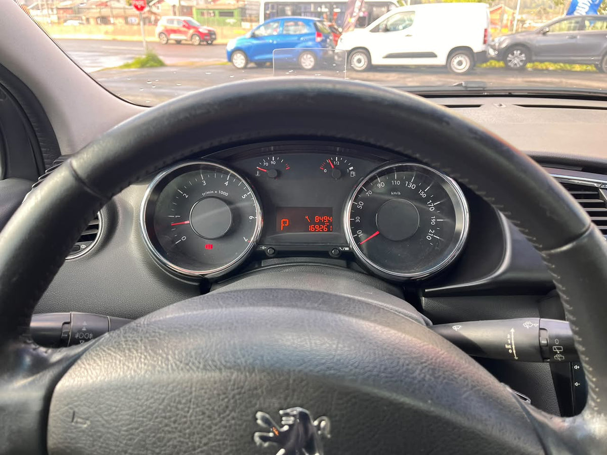Peugeot 3008 — foto 18 de 40