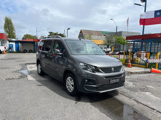 PEUGEOT RIFTER 1.2 AT 2021