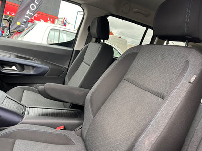 PEUGEOT RIFTER 1.2 AT 2021