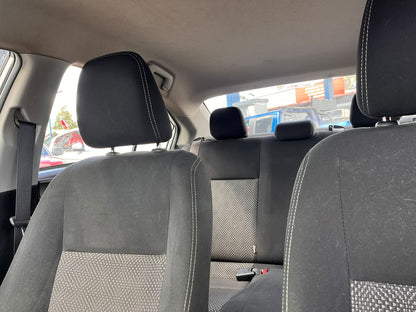 TOYOTA YARIS GLI 1.5 MT 2015