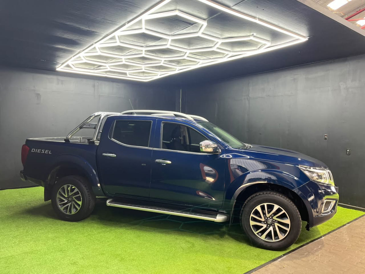 NISSAN NP300 NAVARA 2.3 LE 4X4 MT DIESEL 2019