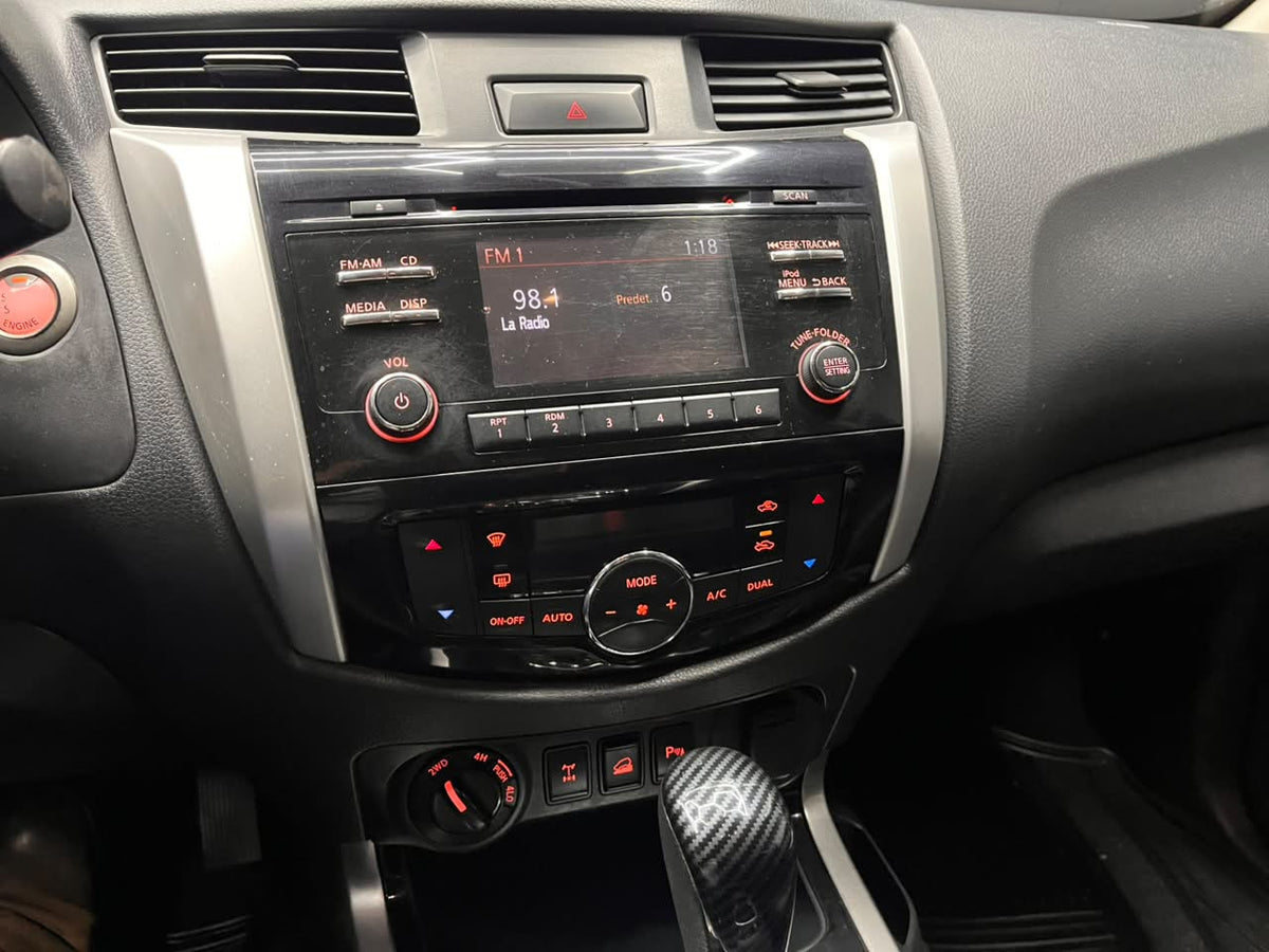 NISSAN NP300 NAVARA 2.3 LE 4X4 MT DIESEL 2019