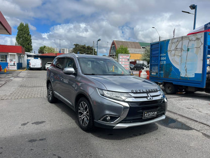 MITSUBISHI OUTLANDER 2.4 GL 4x4 AT 2017