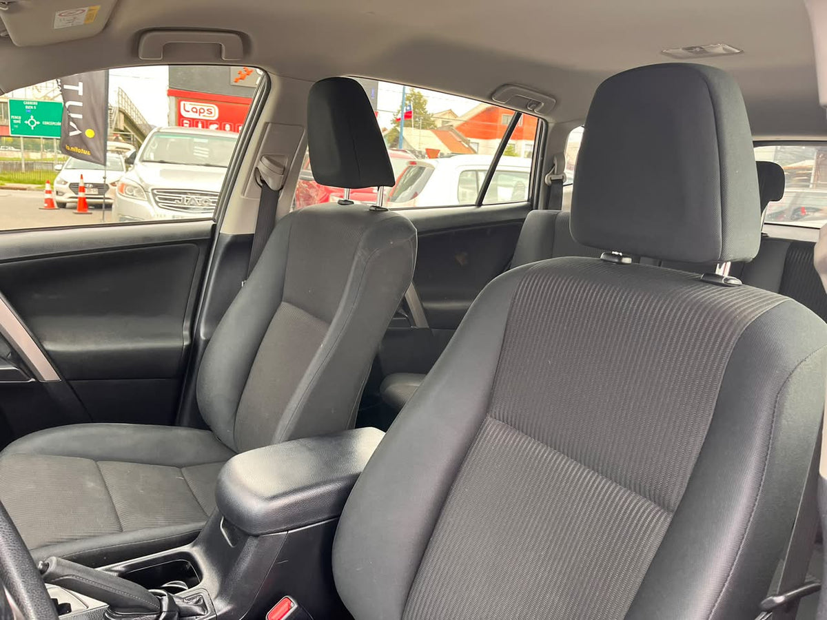 TOYOTA RAV 4 2.0 AT 2018