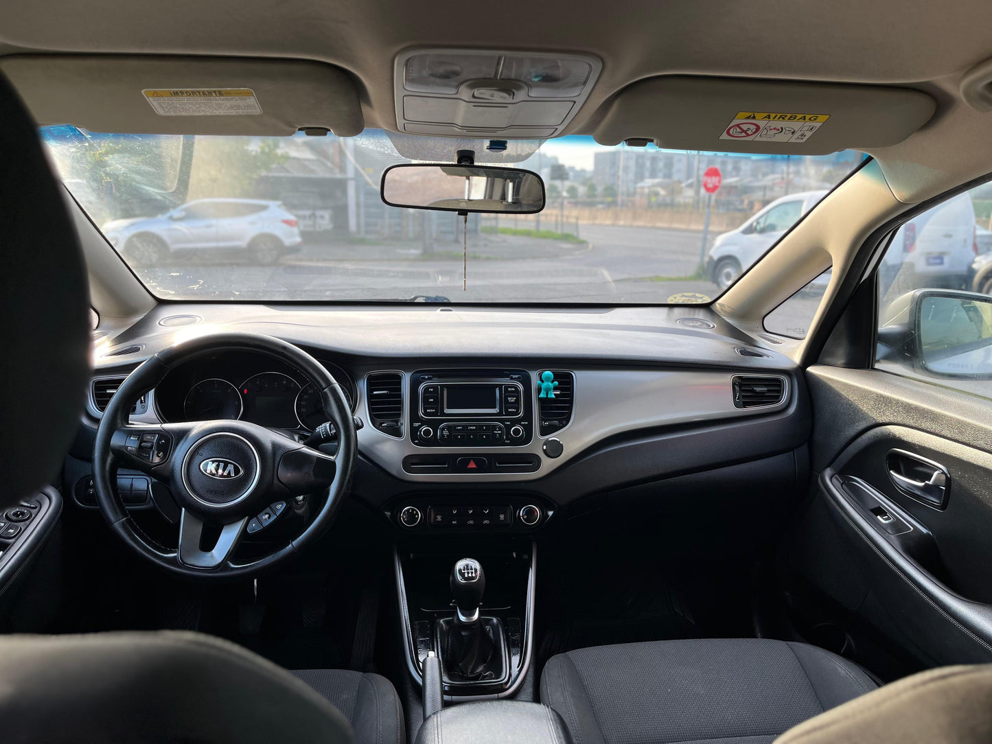 KIA CARENS 1.7 EX 6MT