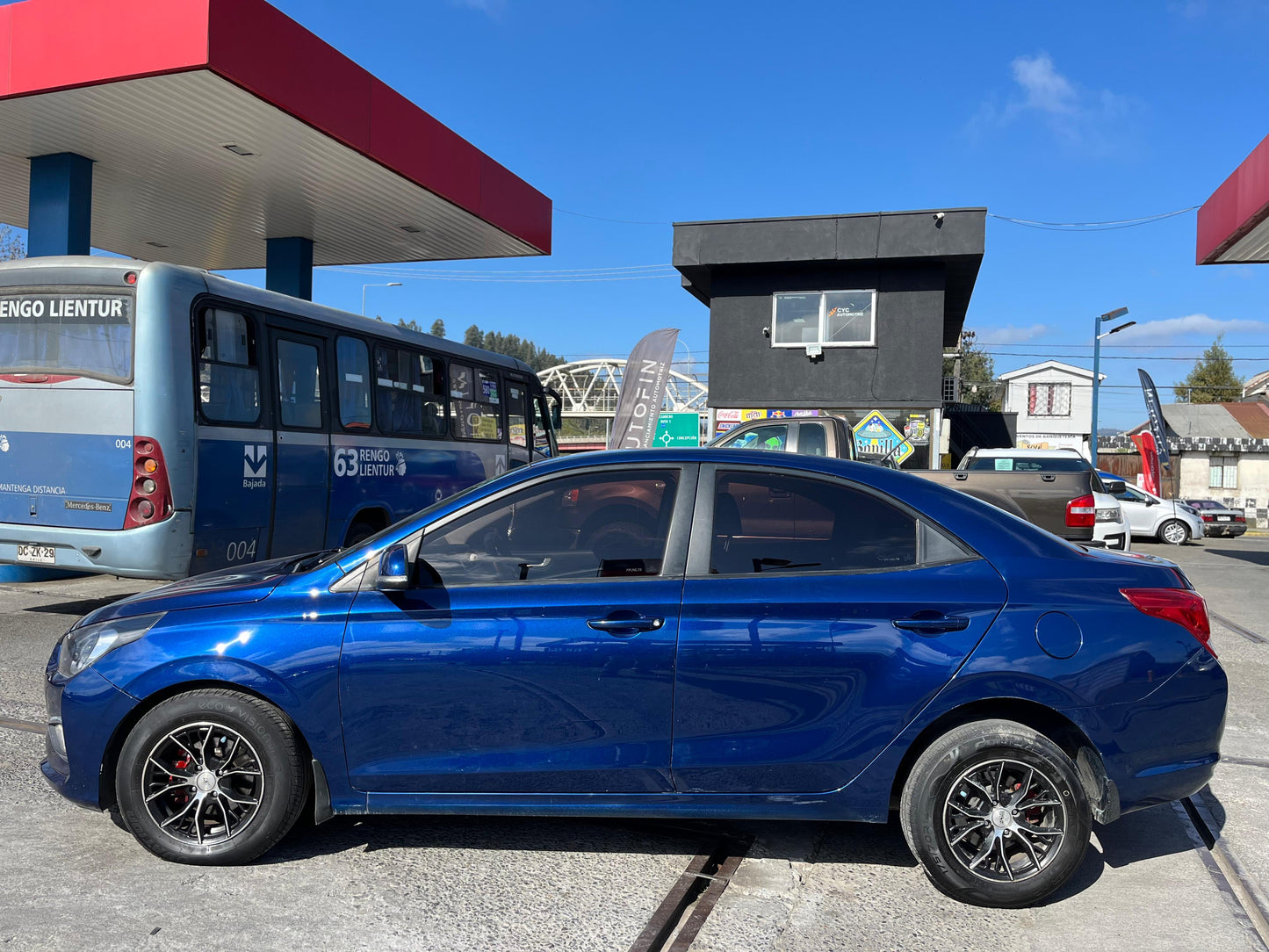 HYUNDAI VERNA CB 1.4 MT