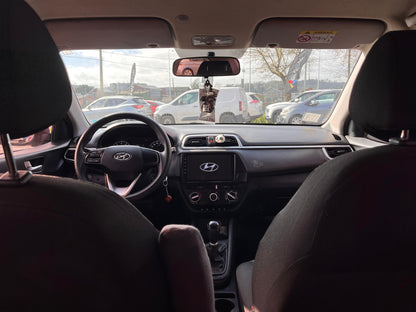 HYUNDAI VERNA CB 1.4 MT