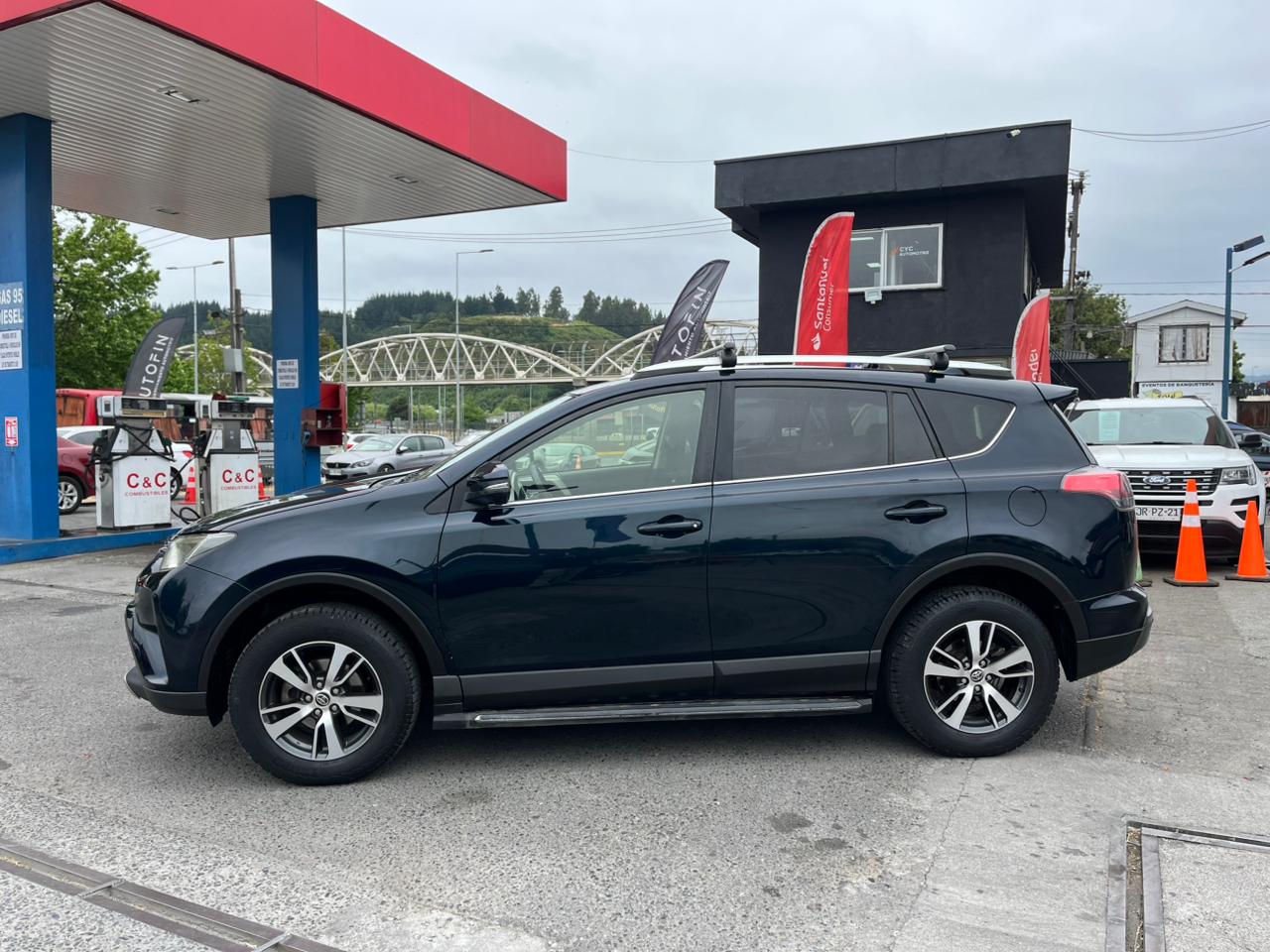 TOYOTA RAV 4 2.0 SUPER LUJO AT 2019