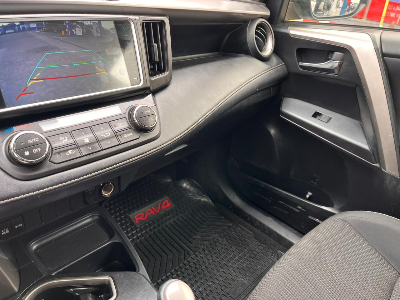 TOYOTA RAV 4 2.0 SUPER LUJO AT 2019