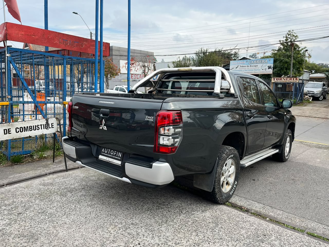 MITSUBISHI L200 KATANA 4x2 DIESEL 2.4 TURBO 2019