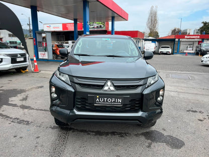 MITSUBISHI L200 KATANA 4x2 DIESEL 2.4 TURBO 2019