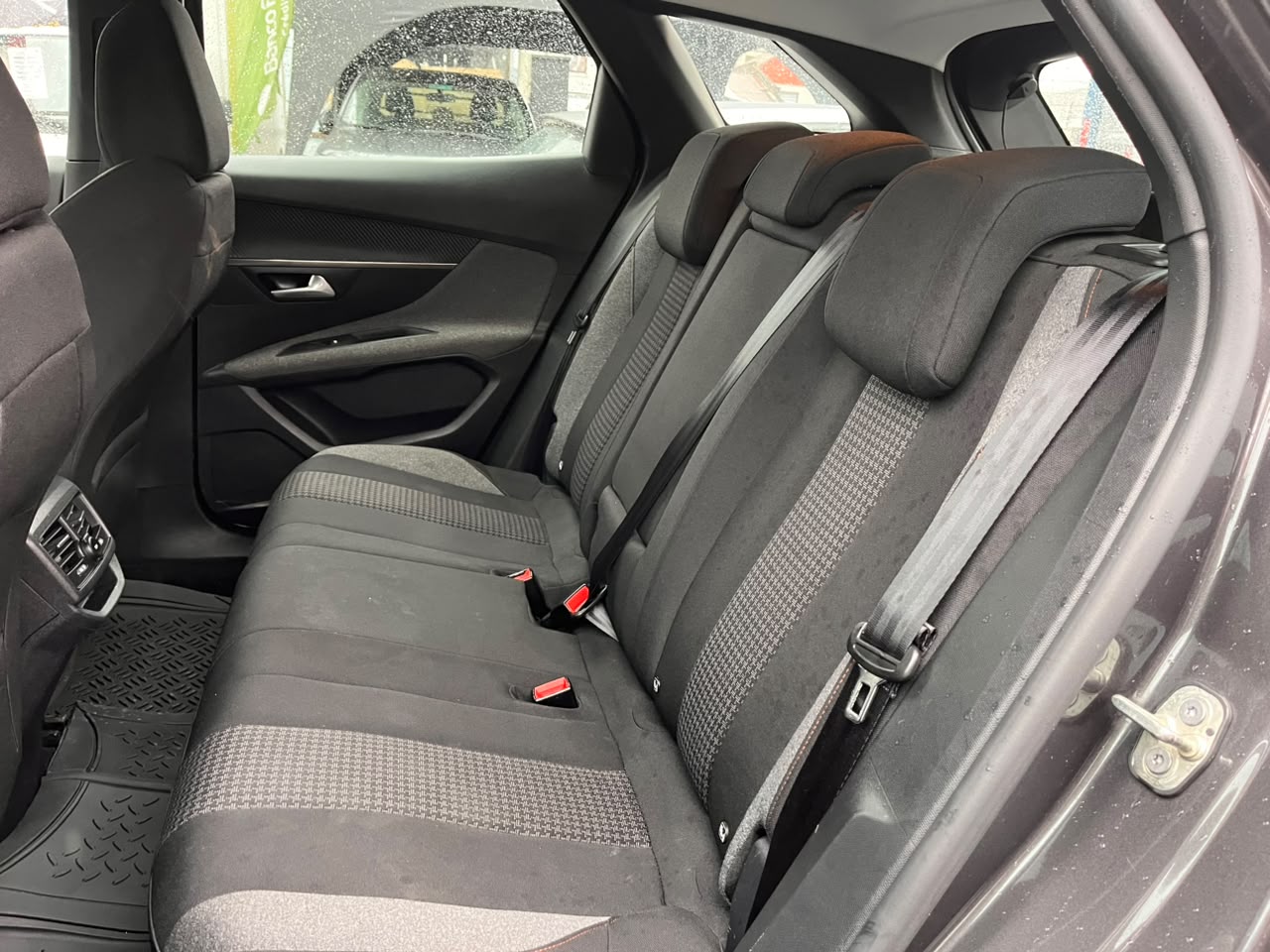 PEUGEOT 3008 1.2 ALLURE MT 2021