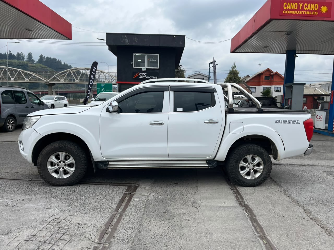 Nissan Np300 Navara — foto 7 de 40