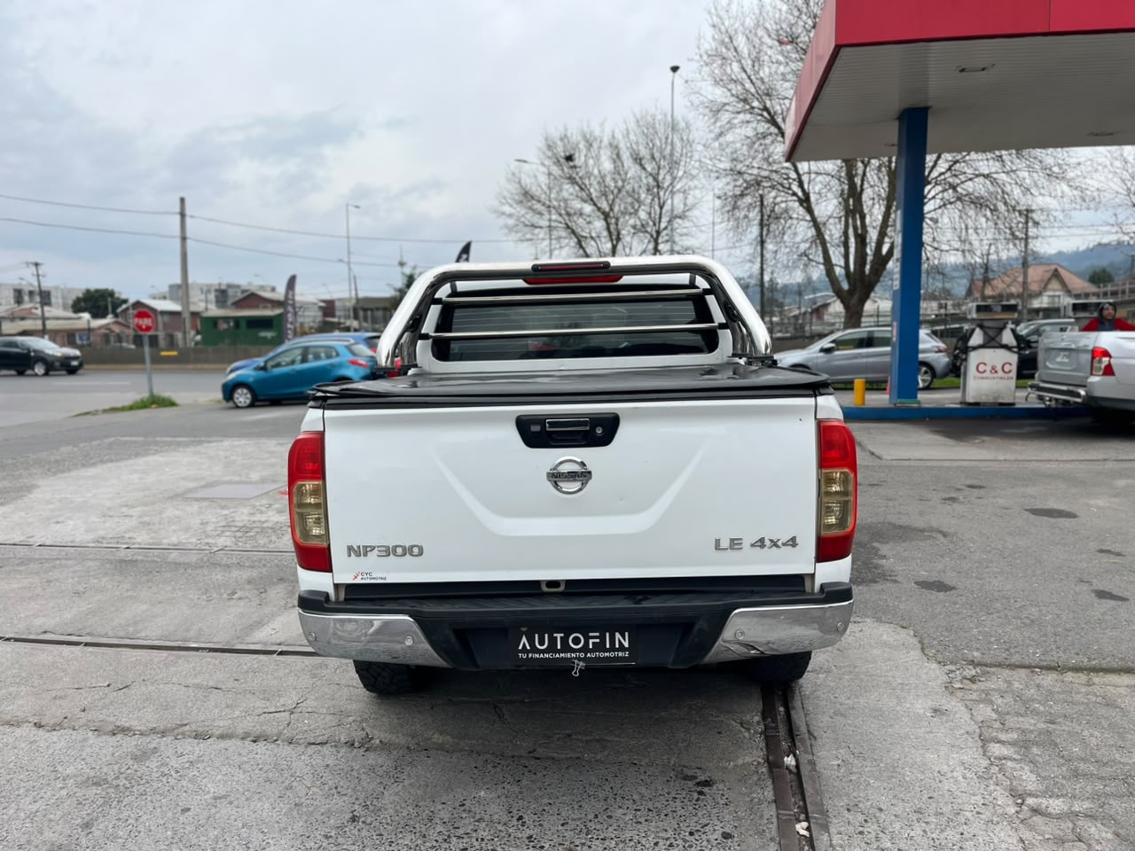 Nissan Np300 Navara — foto 13 de 40