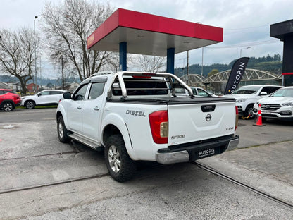 Nissan Np300 Navara — foto 28 de 40