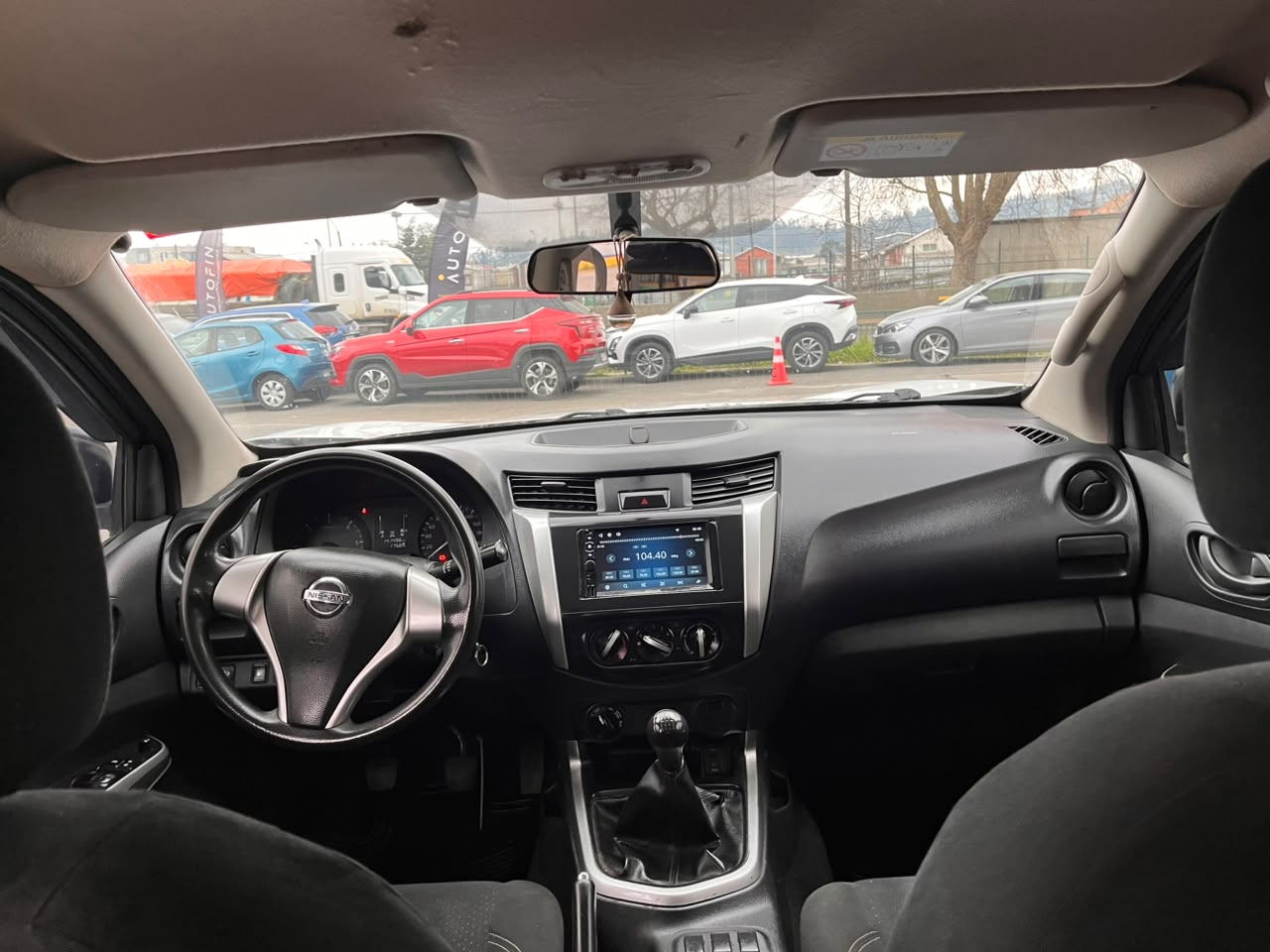Nissan Np300 Navara — foto 38 de 40